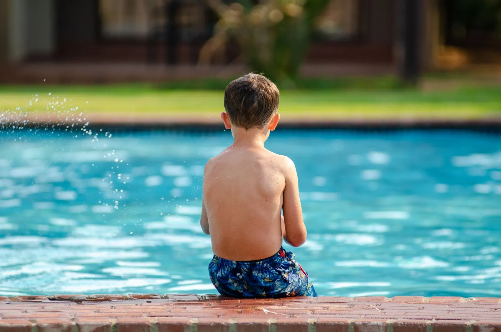 Why Pool Water Turns Cloudy
